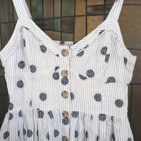 Anthropologie Maeve sundress button front bustier style bodice size 4 - Picture 5 of 5